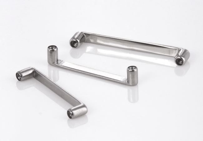 Titanium Internally Threaded Flat Surface Bar (2.5mm Rise)