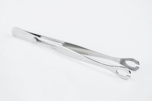 Forester Sponge Slotted Tweezers with Lock